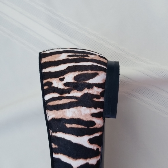 Nine West Animal Print Smoking Flats - Picture 3 of 10